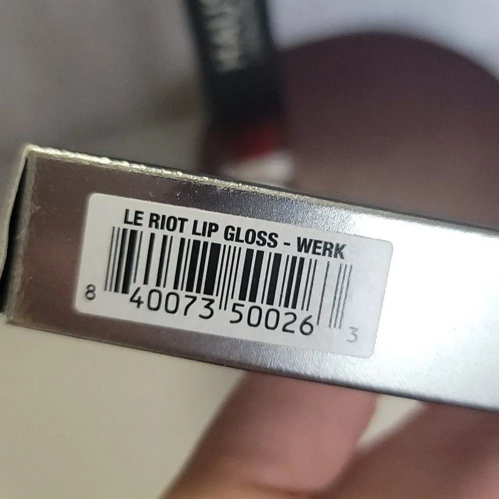 Haus Laboratories Le Riot Lip Gloss - Werk
